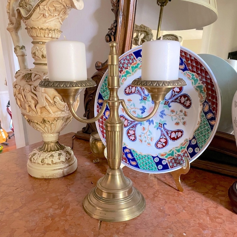 VINTAGE MIDCENTURY BRASS CANDLE HOLDER Heavy - Picture 8 of 8